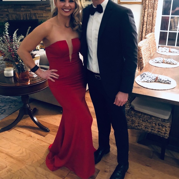 JVN by Jovani - Picture 4 of 5